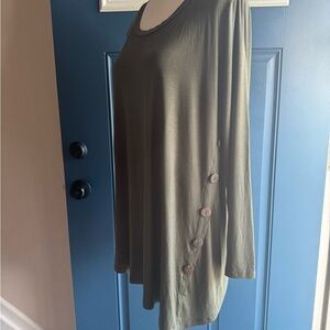 Reborn J Olive Green Button Accent Tunic 1XL-PTP 20”